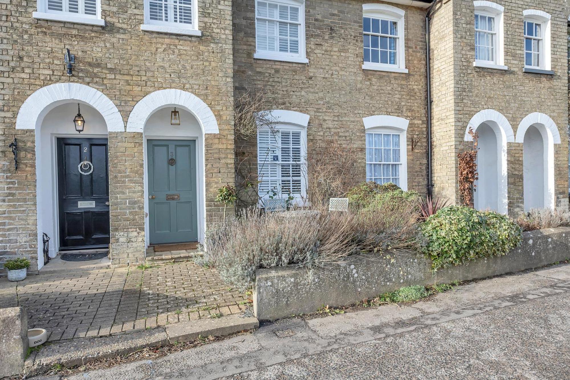 Charming Church Walk, Long Melford - 2 Bedroom Property With Parking Extérieur photo